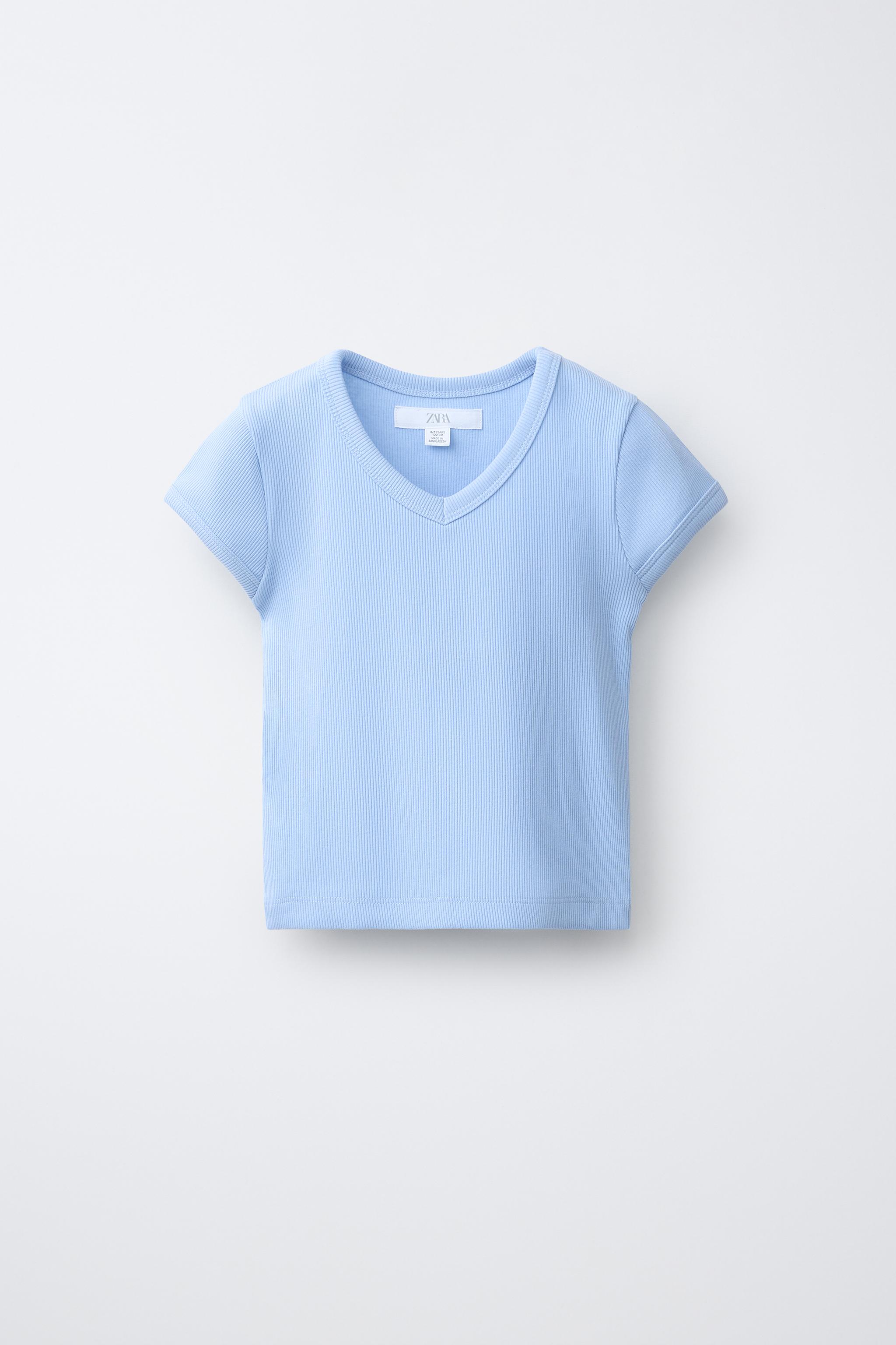 RIBBED V-NECK T-SHIRT